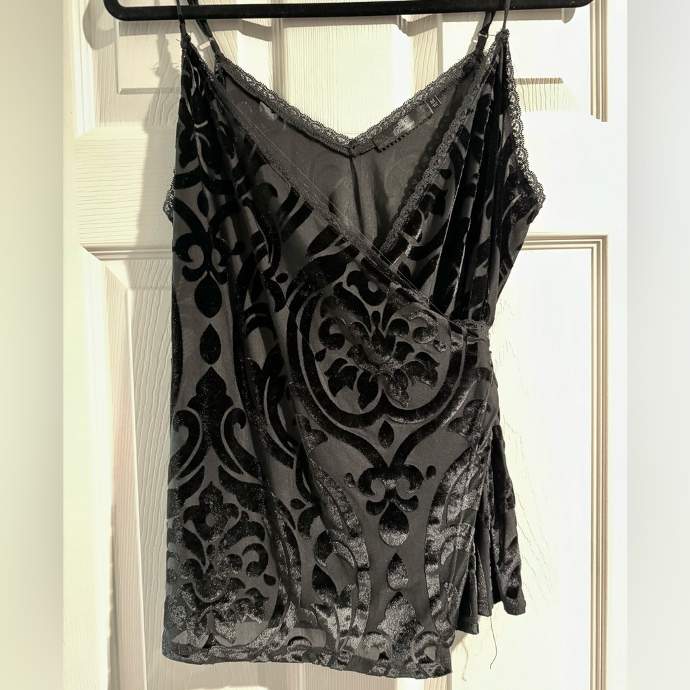 Cross front blouse with velvet detail